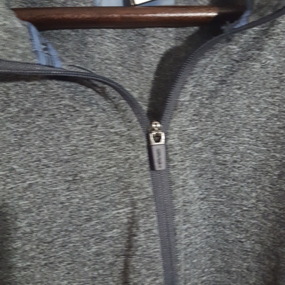 *SOLD*HEAD Long Sleeve Shirt 1/4 Zip - Picture 7 of 8